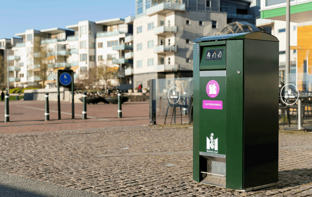 Malmö, Sweden - CitySolar 120, CityPack 120 and Loop