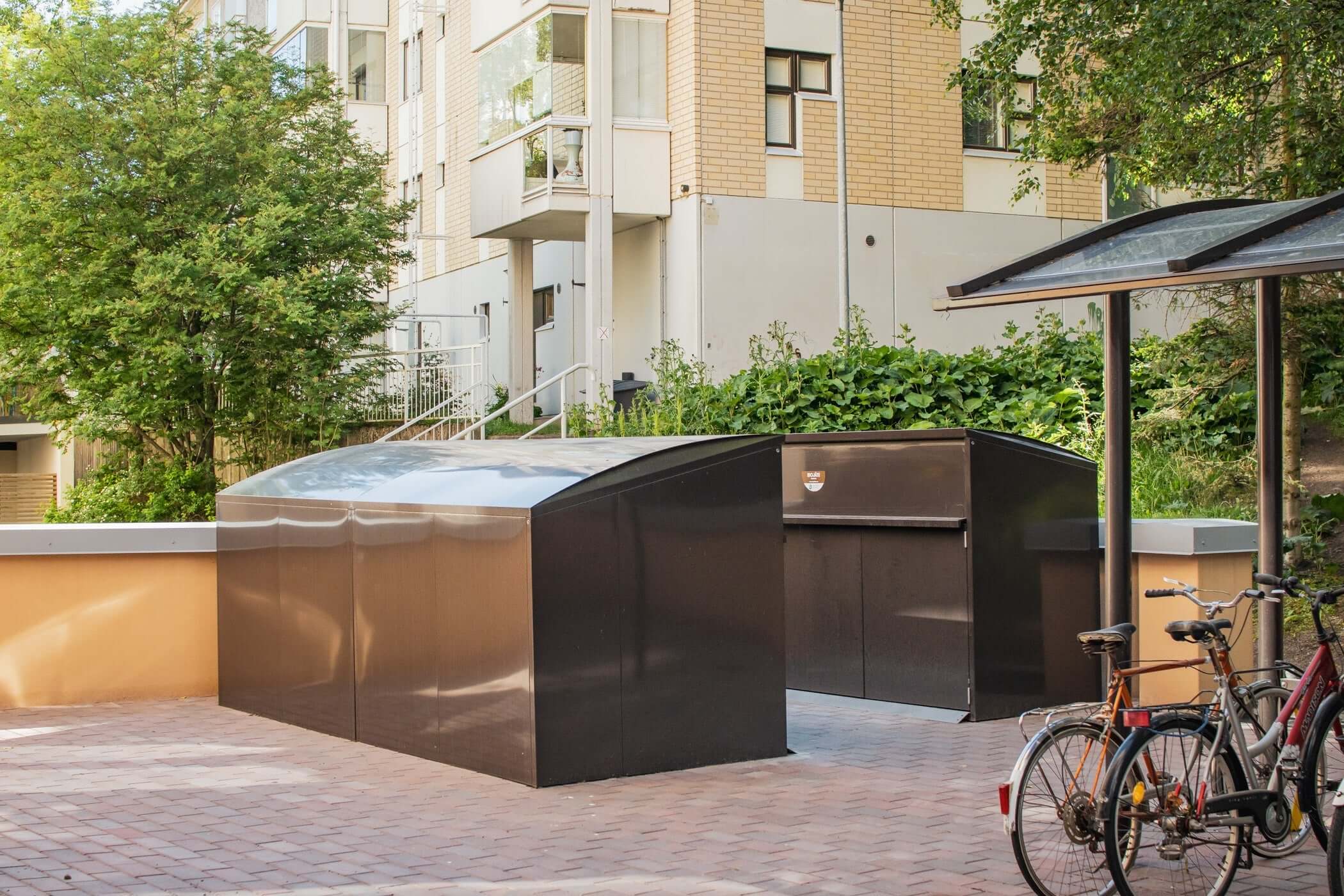 Tampere, Siltakatu 2 - Modul jäteastiasuojat