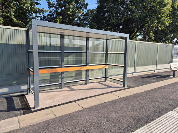 Bus shelter SHARP