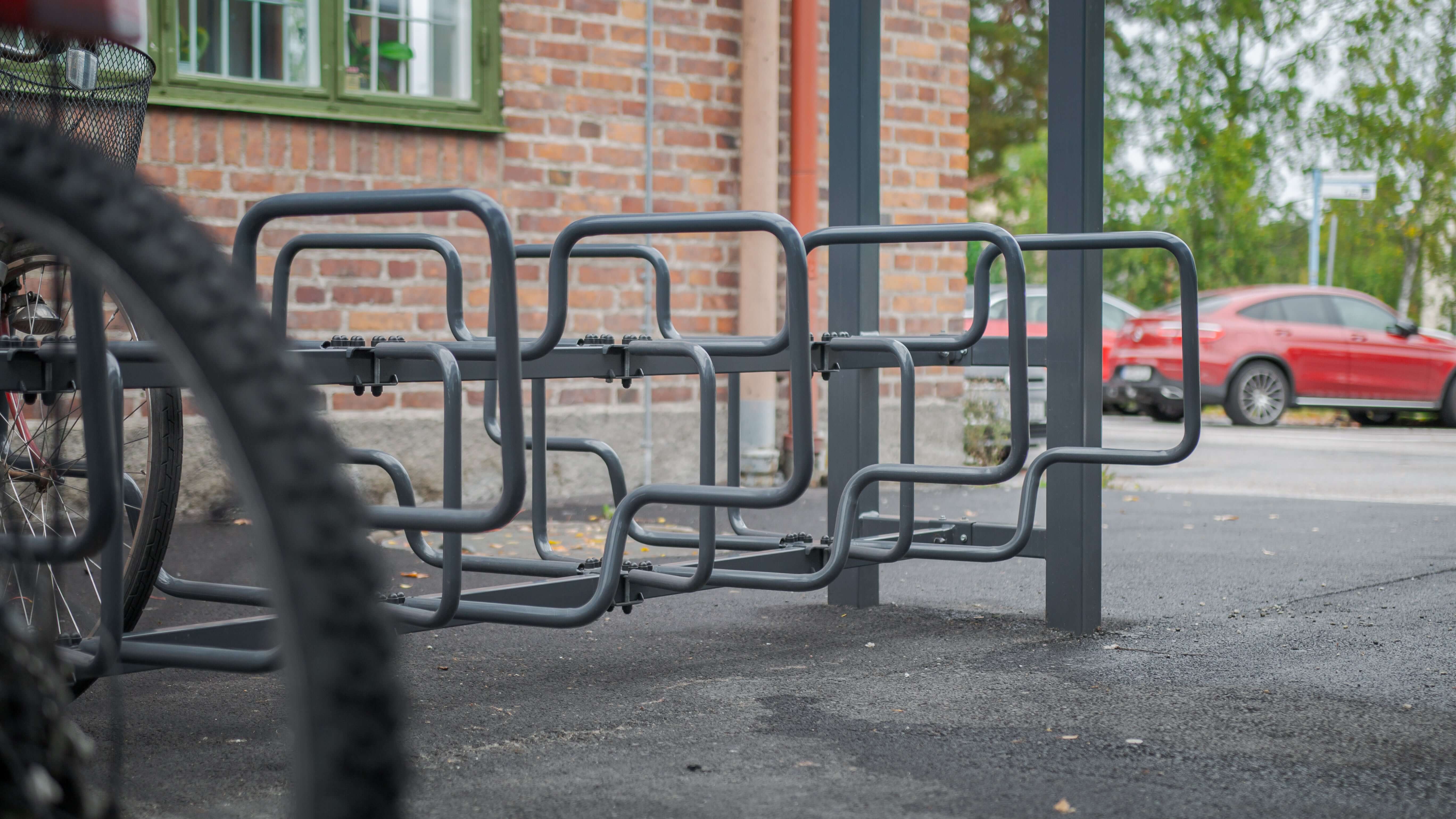 Bicycle rack CubiQ Premium, 2-sided, surface-mounted