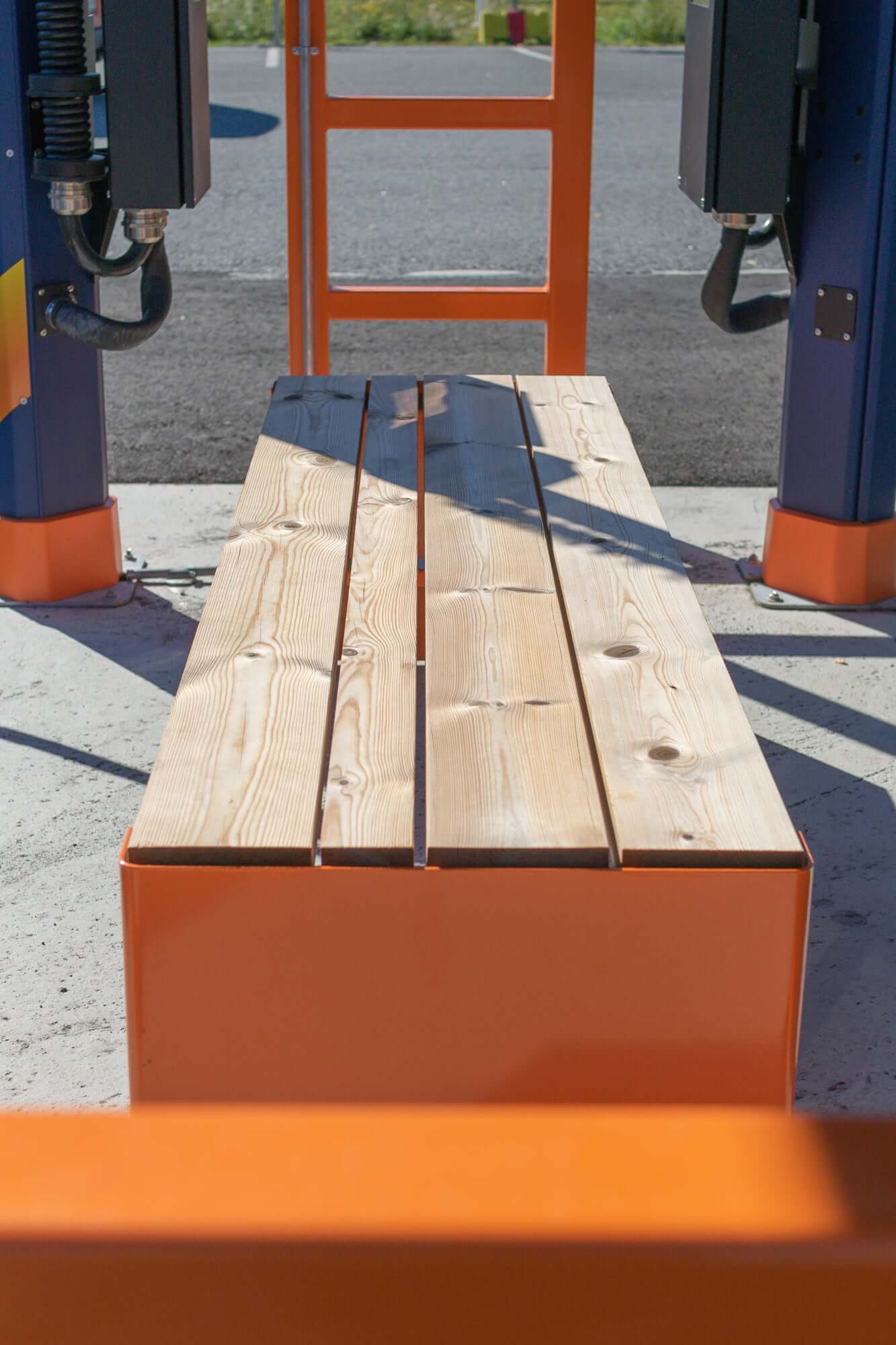 Bench Kuru Senior, backless, solid end, SPM/M