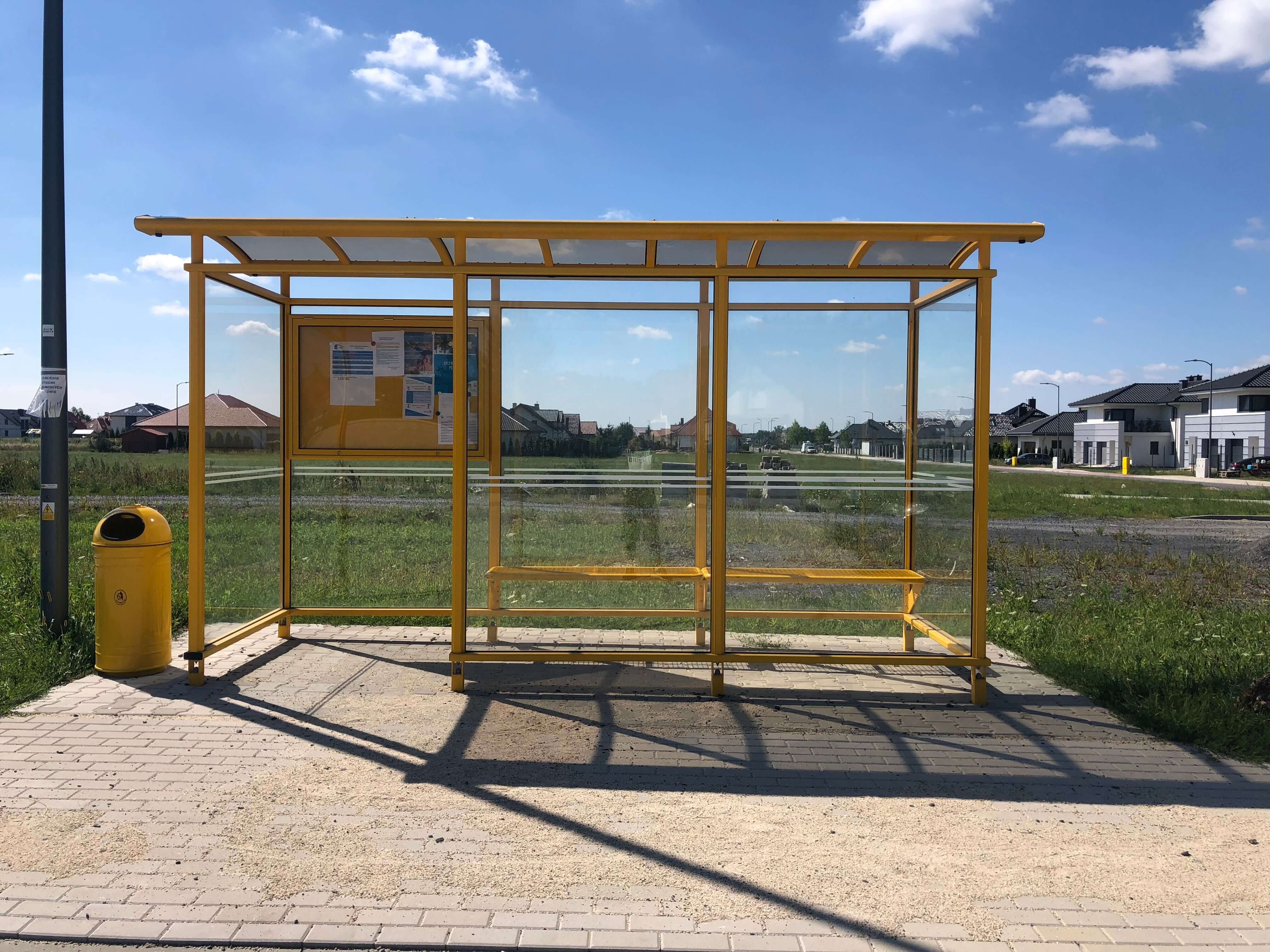 Bus shelter City Light 4.3 m, surface mounting on concrete slab