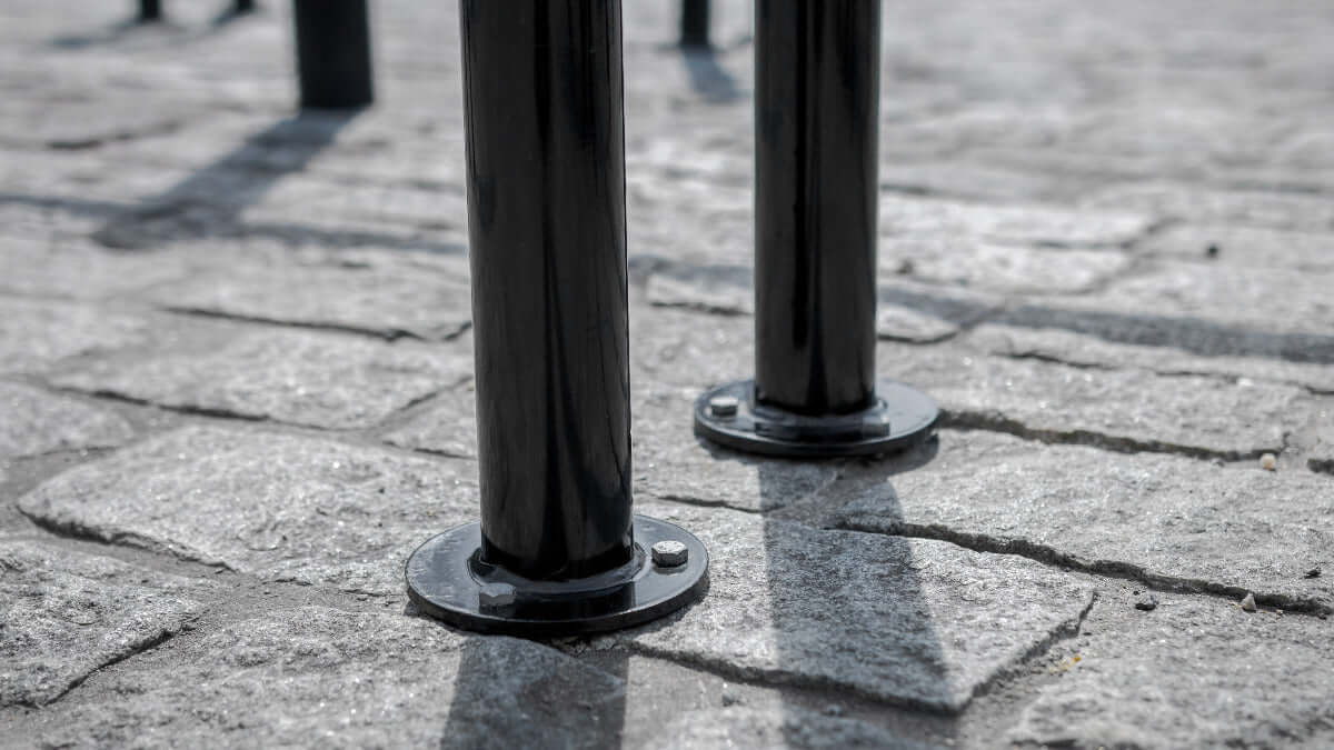 U2 frame-locking bicycle stand, 300 mm