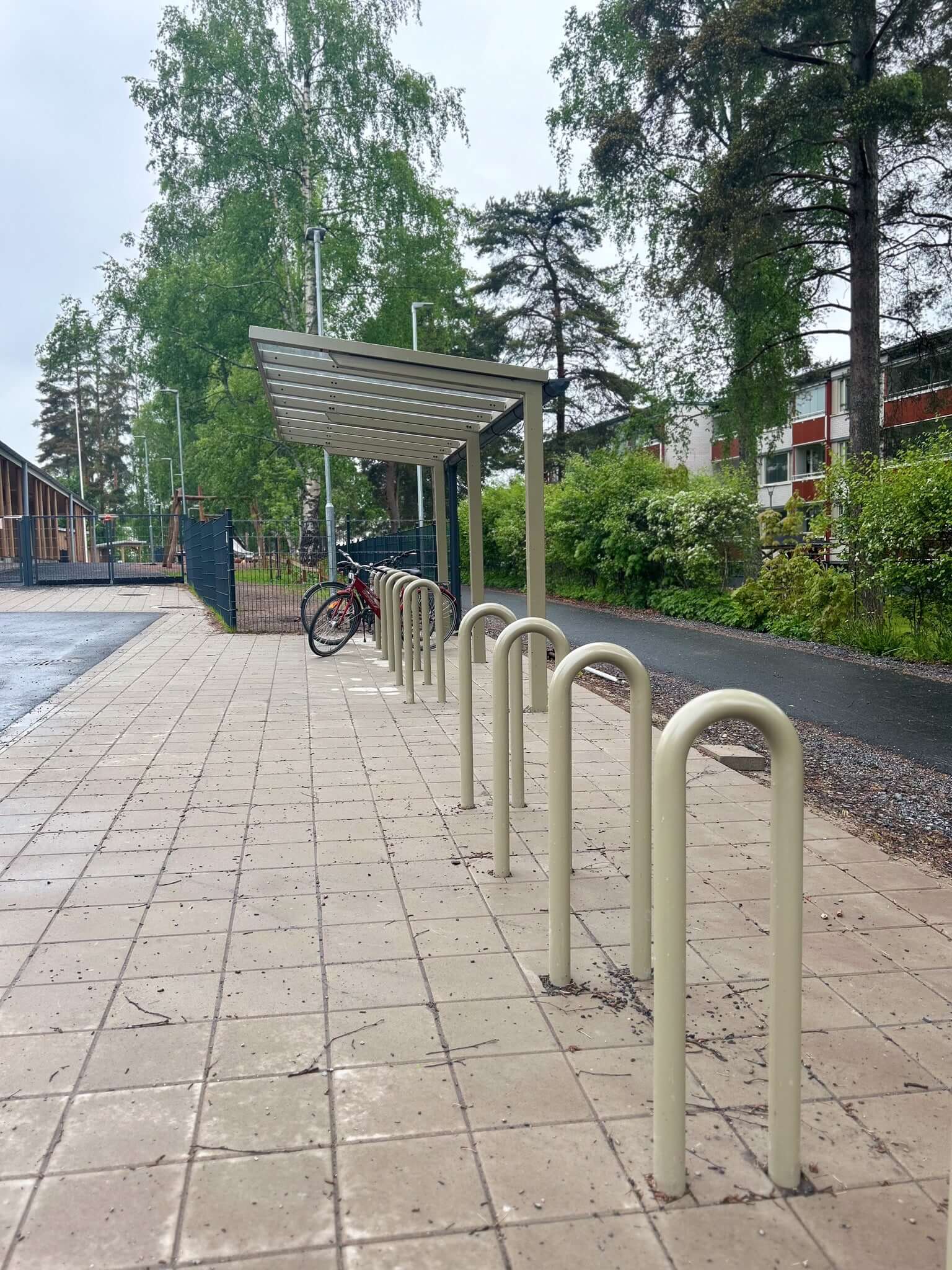 U2 frame-locking bicycle stand, 300 mm